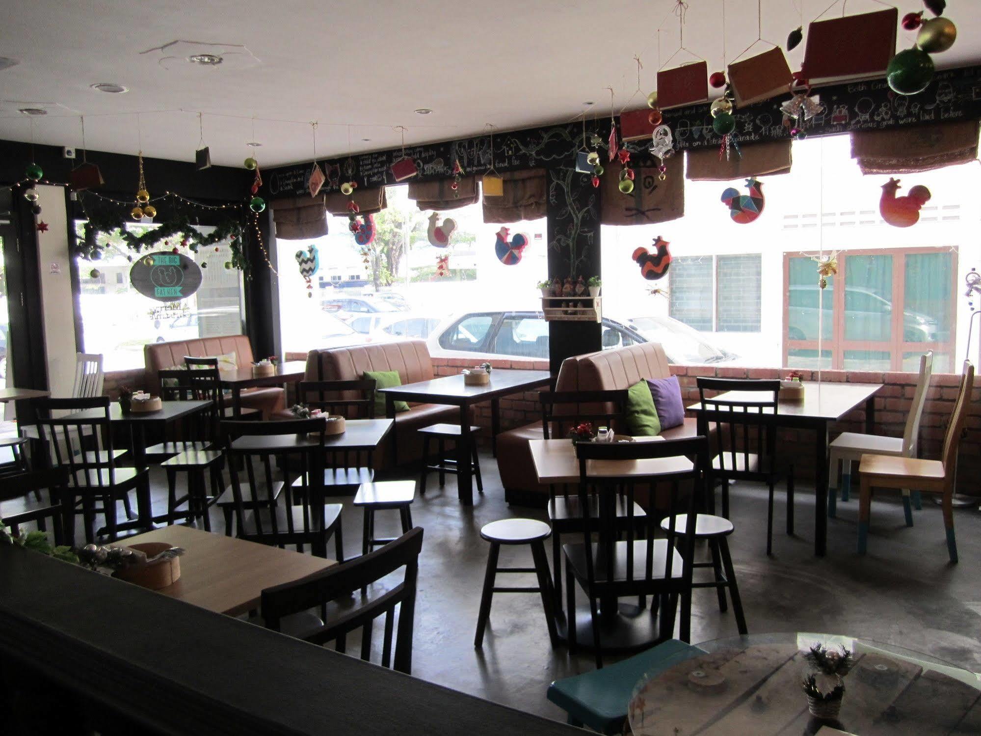 Garden Inn, Penang Hotel 2*